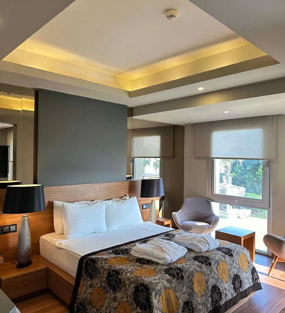 Ambrosia Hotel Beach & Spa Bitez