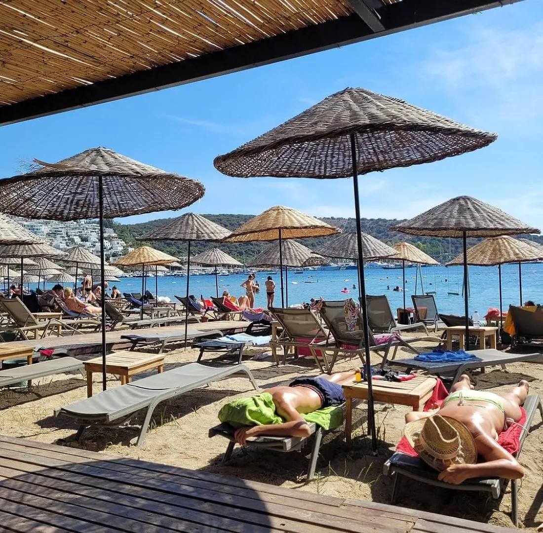 Ambrosia Hotel Beach & Spa Bitez 5*,
